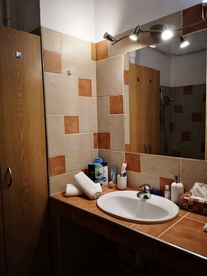 King 38-1 Apartman Διαμέρισμα Πετς Εξωτερικό φωτογραφία